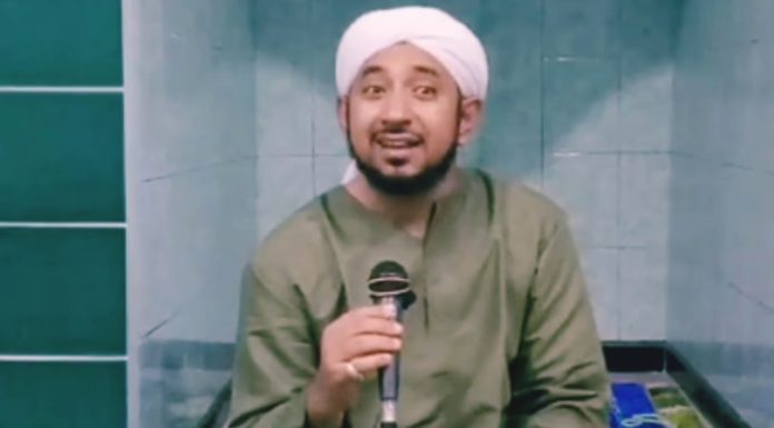 Jangan tinggalkan Sholat Tarawih – Al Habib Hadi Asseggaf Jangan tinggalkan Sholat Tarawih - Al Habib Hadi Asseggaf